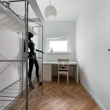 Daire Charming Close To The Center Varşova