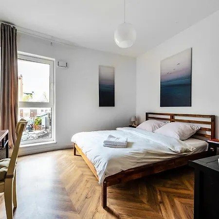 Charming Close To The Center * ורשה